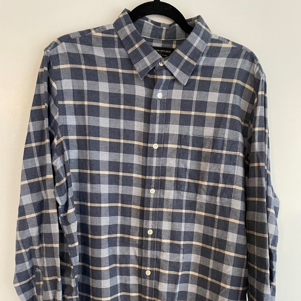 Banana Republic Plaid Shirt Large